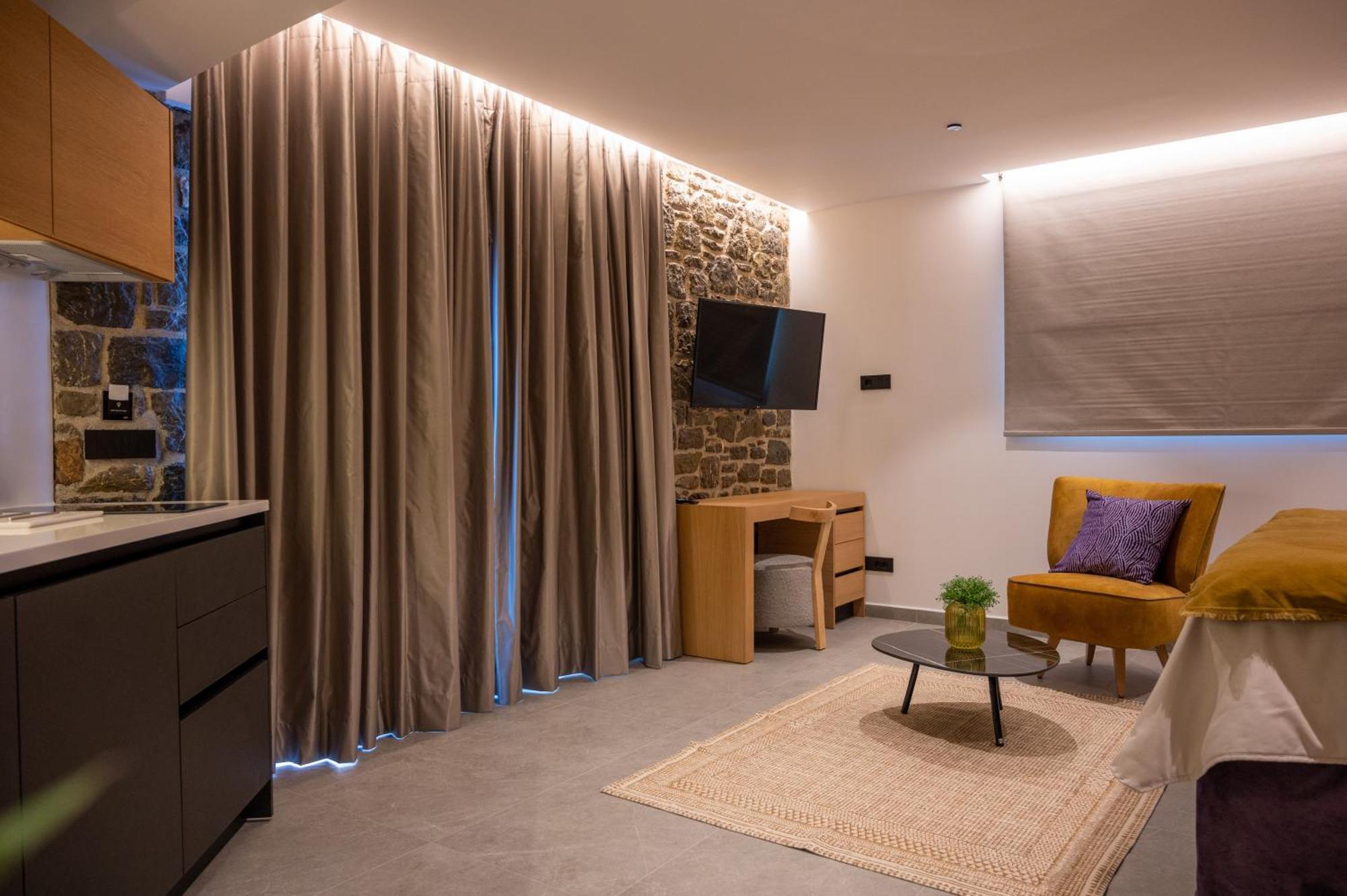 Opal Executive Suites Нафплион Экстерьер фото